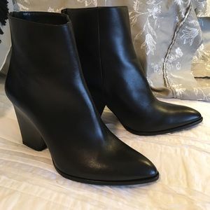 bedford bootie stuart weitzman
